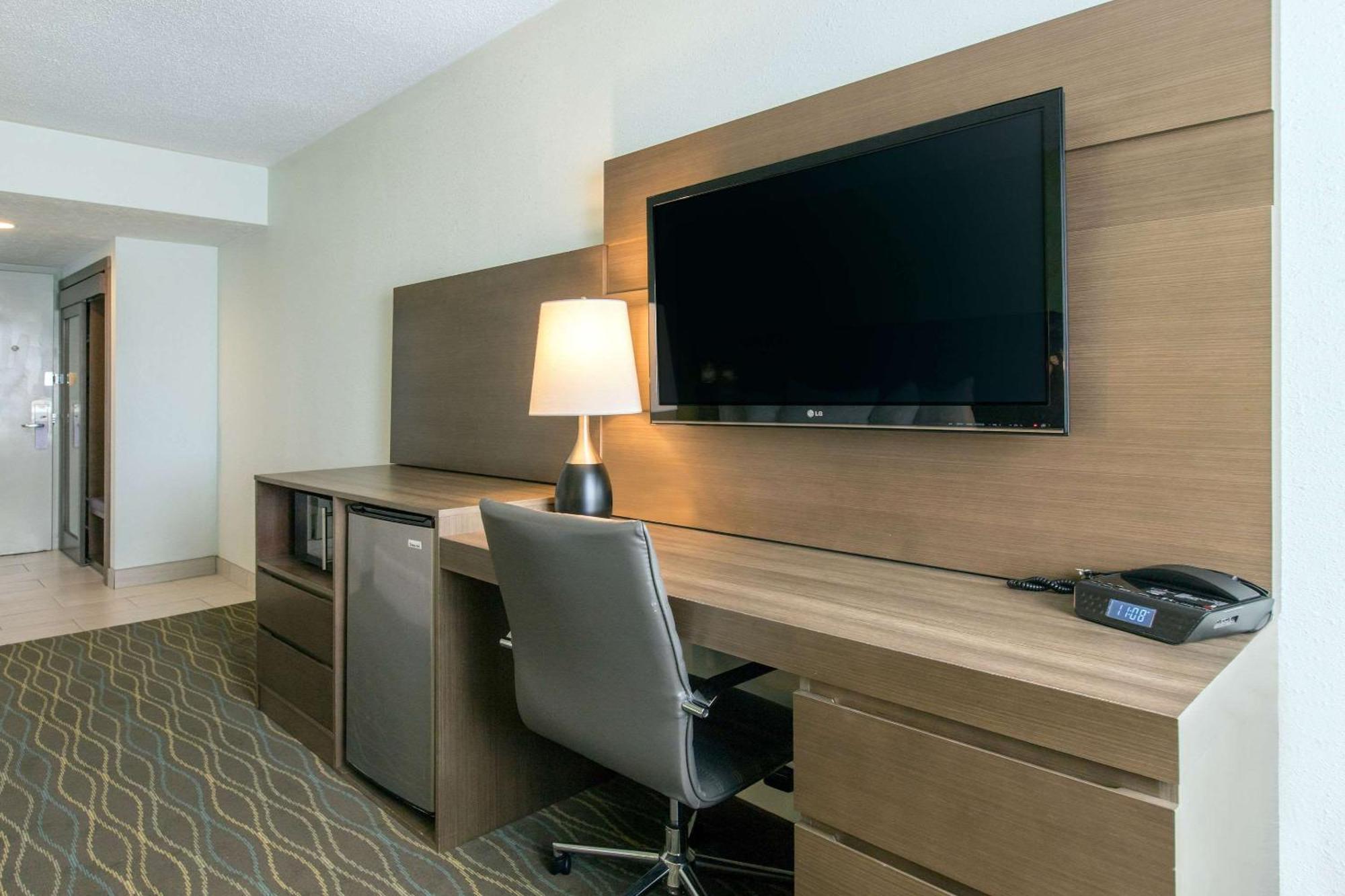 Radisson Hotel Grand Rapids Riverfront Kültér fotó