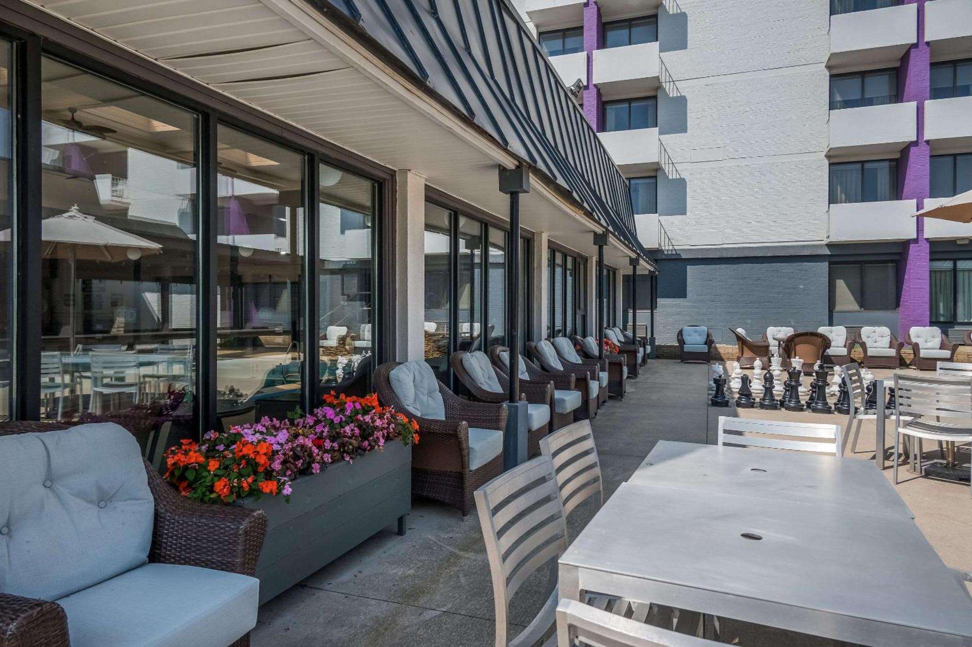 Radisson Hotel Grand Rapids Riverfront Kültér fotó